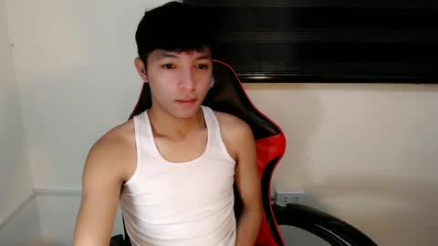 Snapshot of urhotethanxx chatting on July 9, 12:26 am Ethan online show from July 9, 12:26 am