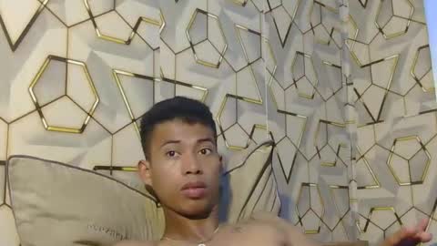 richard online show from November 4, 2:21 am