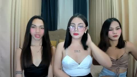 urhotgirl_sexyariela online show from May 6, 9:58 am