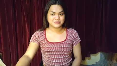 urhottie_bella online show from January 11, 2:49 am