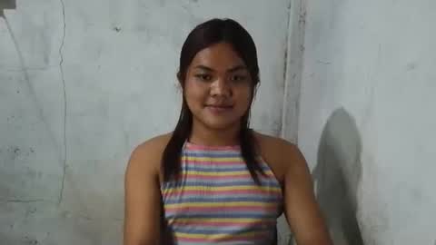 urhottie_bella online show from May 2, 10:09 am