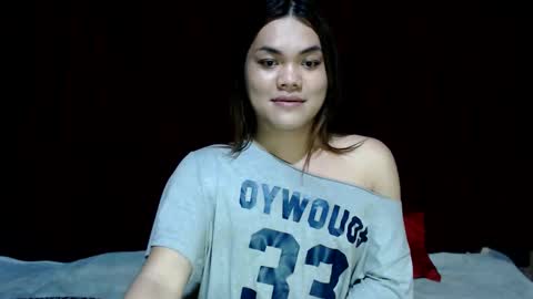 urhottie_bella online show from June 1, 10:06 am