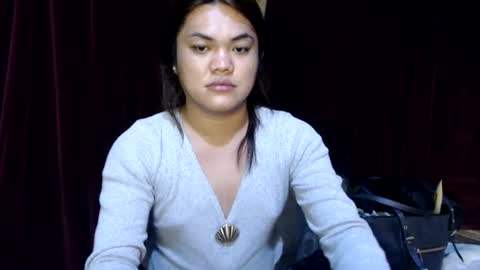urhottie_bella online show from June 15, 8:22 pm