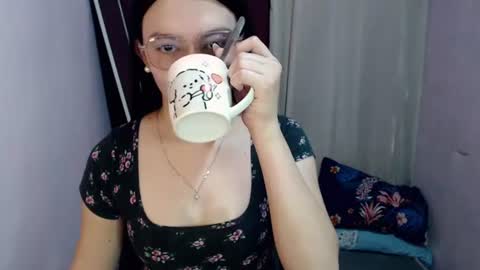 Katey online show from July 20, 6:06 am