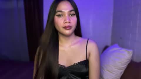 urhottylicious_cum online show from April 29, 12:31 pm