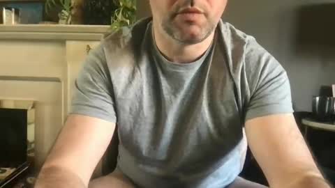 Snapshot of urhungdaddy8 chatting on May 8, 10:09 am Hung Daddy online show from May 8, 10:09 am