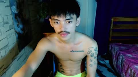 Snapshot of urhunky_boy chatting on June 30, 6:31 pm urhunky_boy online show from June 30, 6:31 pm