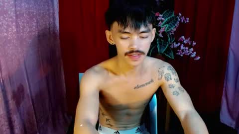 Snapshot of urhunky_boy chatting on July 21, 9:22 am urhunky_boy online show from July 21, 9:22 am
