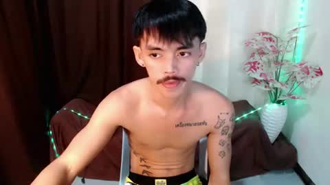 Snapshot of urhunky_boy chatting on July 31, 3:00 pm urhunky_boy online show from July 31, 3:00 pm