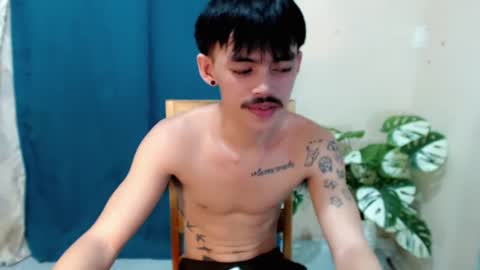 Snapshot of urhunky_boy chatting on August 7, 2:13 am urhunky_boy online show from August 7, 2:13 am