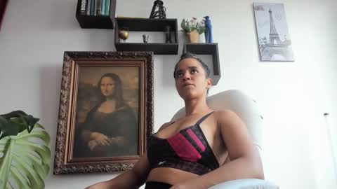 Snapshot of urimare_south chatting on April 8, 8:53 pm urimare_south online show from April 8, 8:53 pm