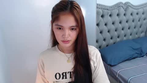 Amira online show from December 5, 10:55 am