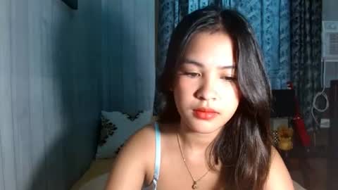 Mia online show from July 28, 12:18 am