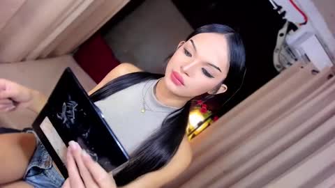 Snapshot of urladyprincessmassivecock chatting on February 25, 7:14 pm jhaii online show from February 25, 7:14 pm