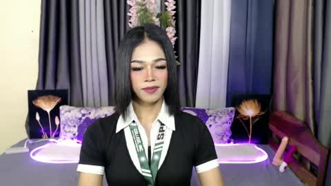 urlovely_jemma online show from June 13, 8:07 pm