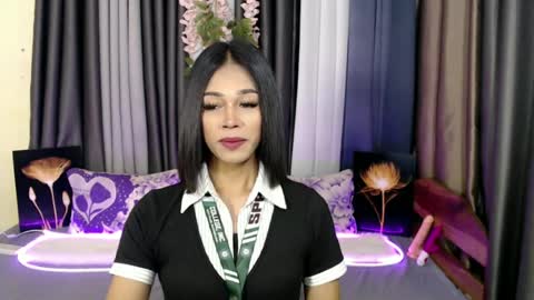 Snapshot of urlovely_jemma chatting on June 23, 7:12 pm urlovely_jemma online show from June 23, 7:12 pm
