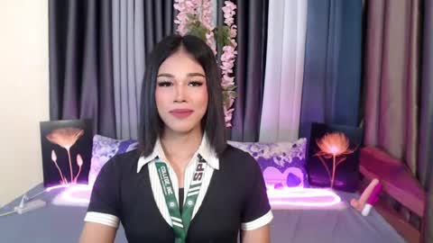 Snapshot of urlovely_jemma chatting on July 19, 8:45 pm urlovely_jemma online show from July 19, 8:45 pm