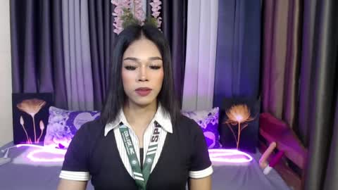 Snapshot of urlovely_jemma chatting on July 27, 10:06 pm urlovely_jemma online show from July 27, 10:06 pm