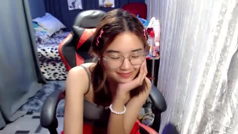 Snapshot of urlovelychinita chatting on January 8, 2:14 pm urlovelychinita online show from January 8, 2:14 pm