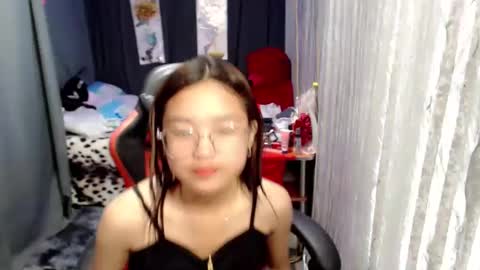 Snapshot of urlovelychinita chatting on January 12, 10:56 am urlovelychinita online show from January 12, 10:56 am