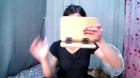 Snapshot of urloverjasmine_xx chatting on May 15, 11:34 pm urloverjasmine_xx online show from May 15, 11:34 pm