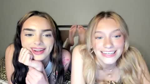 Luna Baby online show from June 12, 3:38 am