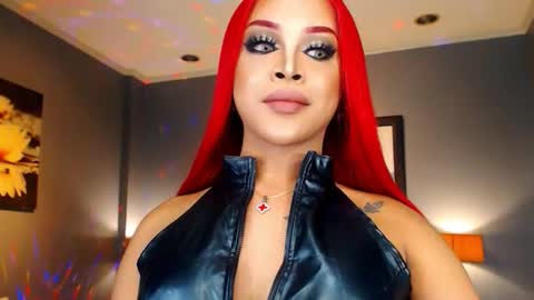 Snapshot of urmajestytyra chatting on October 20, 12:55 am UrMajestyTyra online show from October 20, 12:55 am