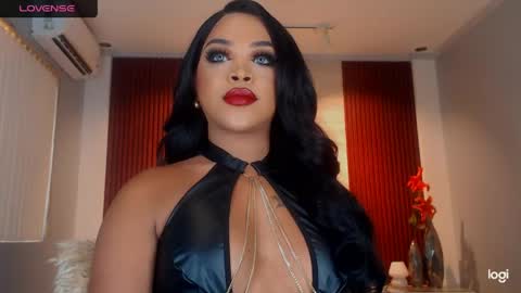 UrMajestyTyra online show from May 30, 9:17 am