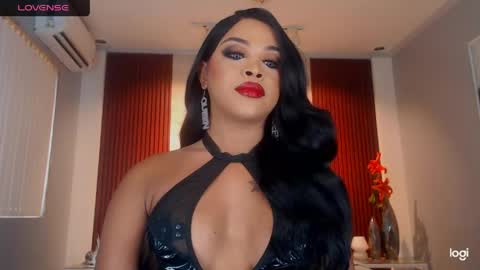 UrMajestyTyra online show from June 4, 1:22 am
