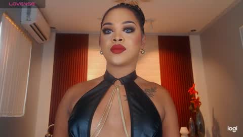 UrMajestyTyra online show from June 11, 9:07 am