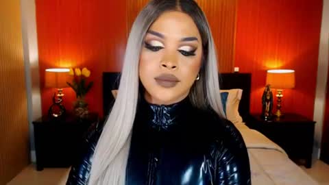 UrMajestyTyra online show from July 23, 1:58 am