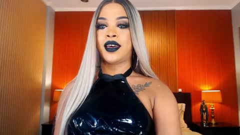 UrMajestyTyra online show from July 31, 11:37 pm