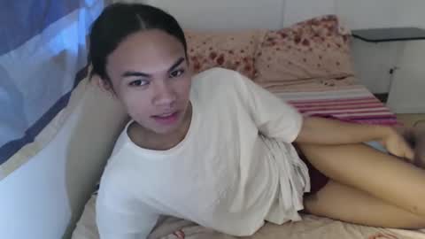 Snapshot of urnaughtysexy_alina chatting on October 2, 8:43 am Your sexy alina online show from October 2, 8:43 am