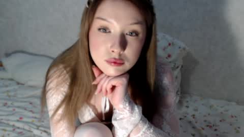 Snapshot of uroxygen chatting on April 10, 8:02 pm Mary online show from April 10, 8:02 pm