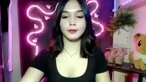 Snapshot of urpinay_pia chatting on November 4, 4:39 pm Pia online show from November 4, 4:39 pm