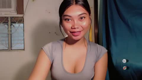 urpinay_sandra69 online show from June 27, 12:59 am