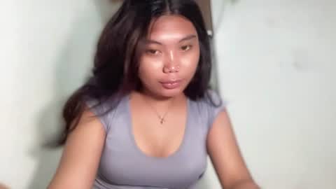 urpinay_sandra69 online show from July 6, 3:03 pm