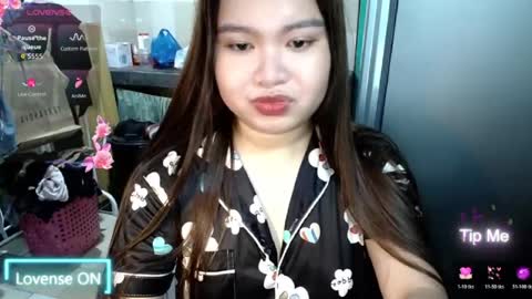 Snapshot of urpinayslutxxx chatting on June 13, 5:16 am Jane online show from June 13, 5:16 am
