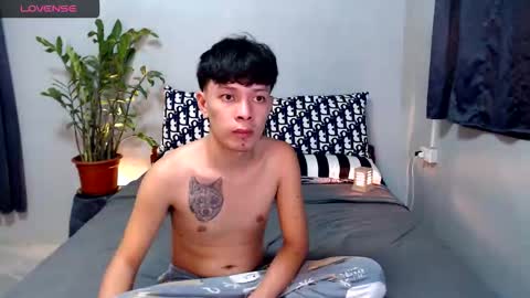 Mel online show from November 20, 4:40 pm