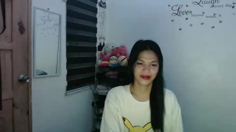 hi im kim online show from February 9, 11:36 pm