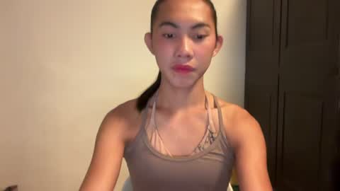 Snapshot of urpretty_mistake chatting on July 7, 6:47 am urpretty_mistake online show from July 7, 6:47 am
