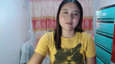 Lyn online show from March 8, 1:58 am