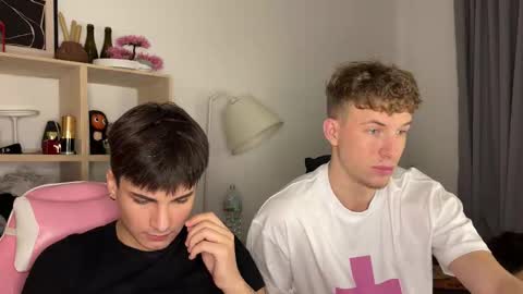 ursaotome online show from December 1, 10:37 pm