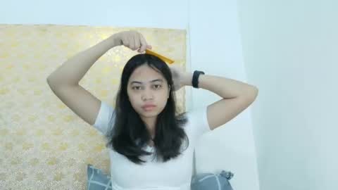 Snapshot of ursexy_pinay_skinny chatting on September 26, 5:55 am im jenny online show from September 26, 5:55 am