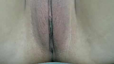 Snapshot of ursexy_pinay_skinny chatting on November 25, 5:29 am im jenny online show from November 25, 5:29 am