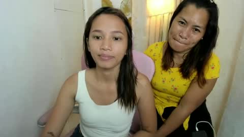 urslut_jimiely69 online show from July 8, 4:17 am