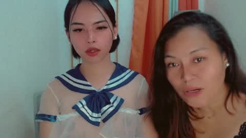 urslut_jimiely69 online show from July 9, 2:48 am