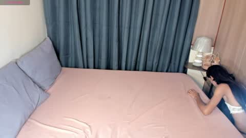 Snapshot of urslutty_marcial chatting on July 7, 7:29 pm you can call me marcial online show from July 7, 7:29 pm