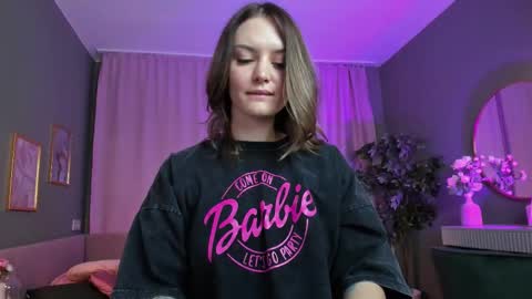 Eva online show from February 3, 1:04 am