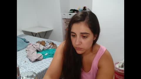 Snapshot of ursumi1 chatting on October 16, 7:37 pm ursumi1 online show from October 16, 7:37 pm